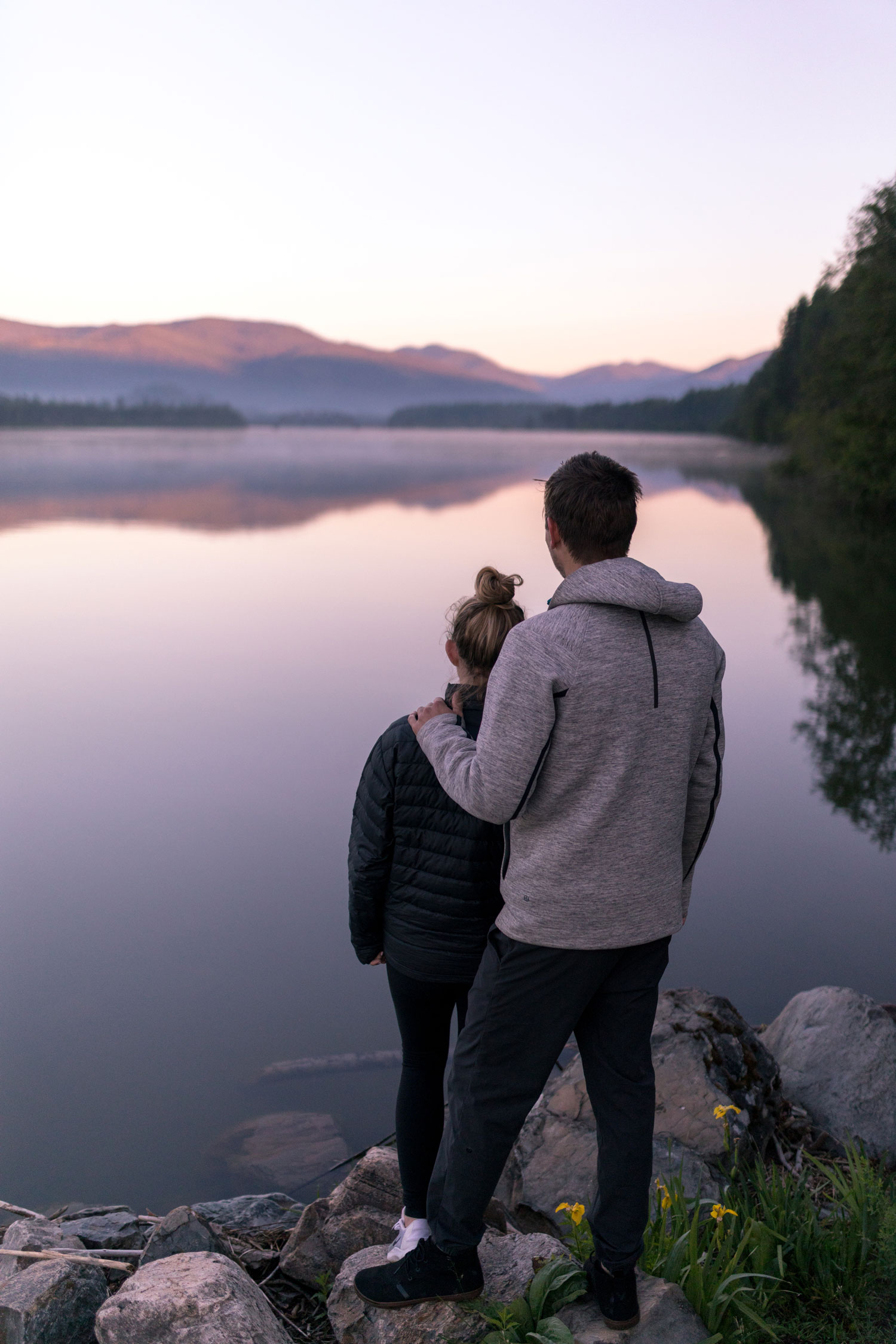 Scenic view over the lake in the northwest corridor